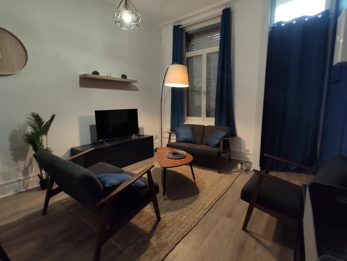 Residence Place Verte - Situe Au Pied Du Musee De ヴァランシエンヌ エクステリア 写真